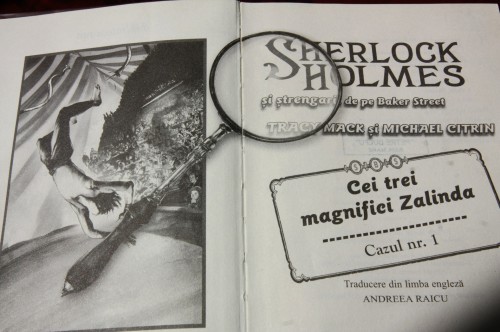 (Pagina de gardă. Foto @)